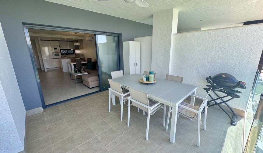Brukt - Apartment -
Guardamar del Segura - El Raso