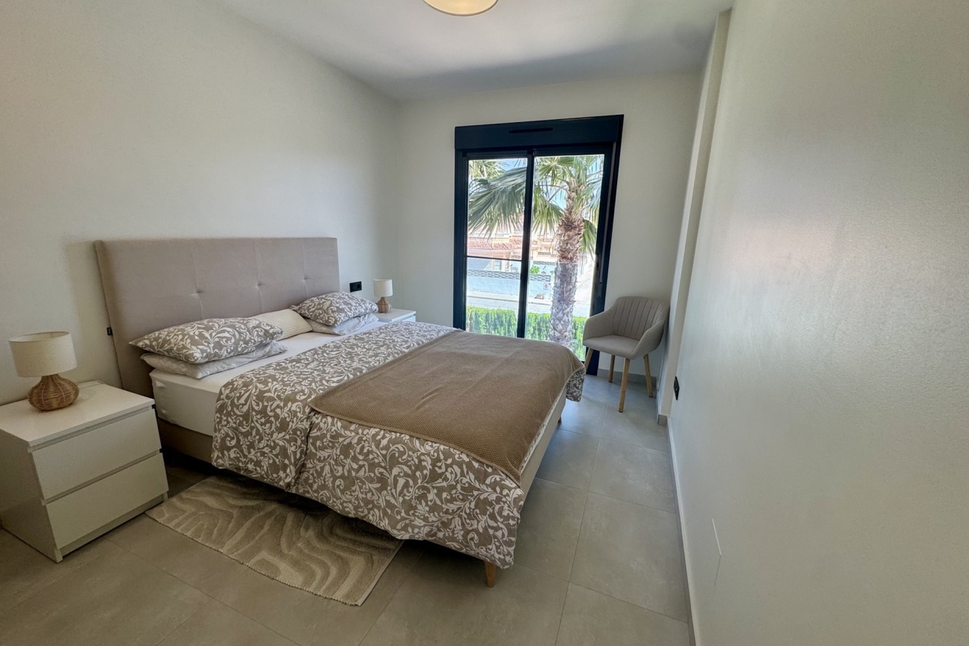 Brukt - Apartment -
Guardamar del Segura - El Raso