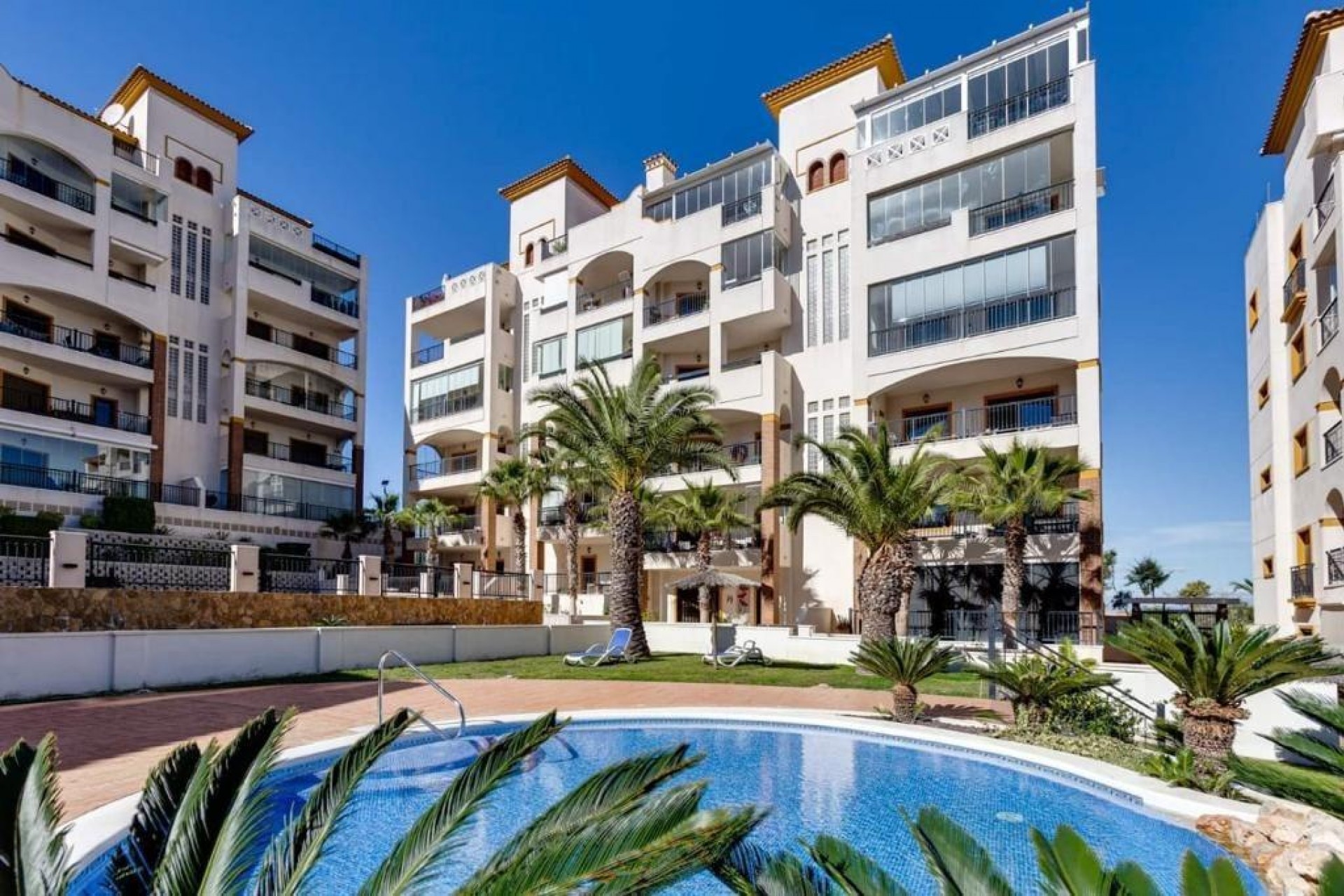 Brukt - Apartment -
Guardamar del Segura - Los Secanos