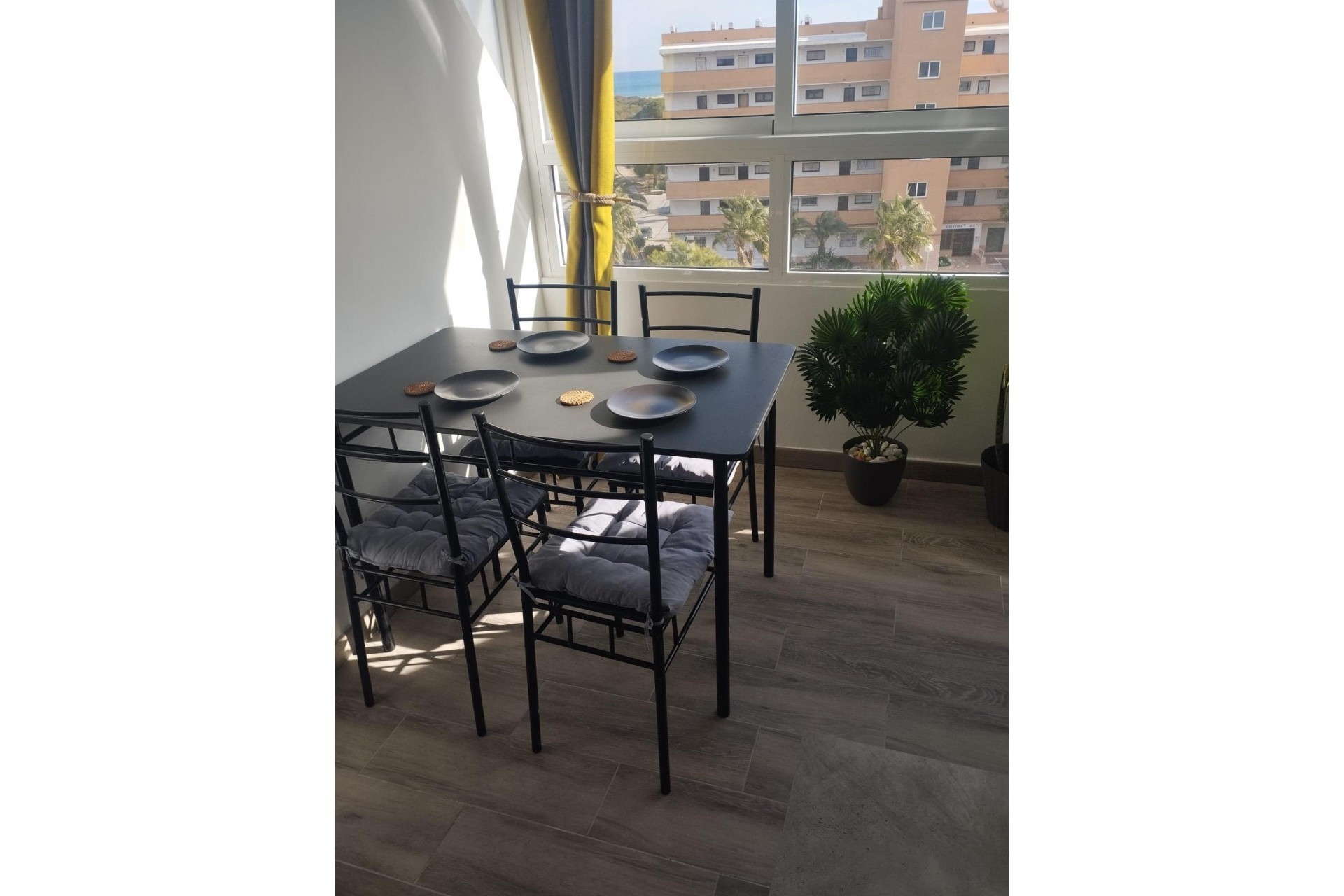 Brukt - Apartment -
Guardamar del Segura - Pinomar