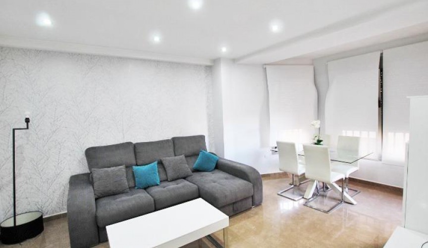 Brukt - Apartment -
Guardamar del Segura - Pueblo