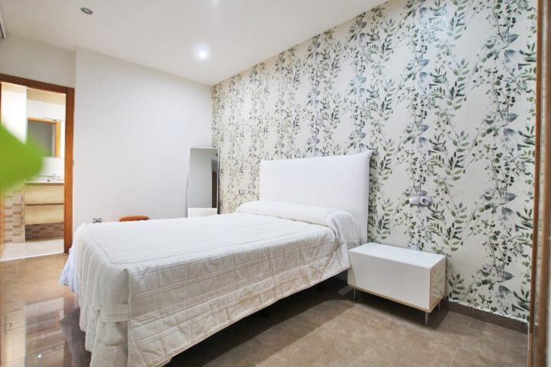 Brukt - Apartment -
Guardamar del Segura - Pueblo