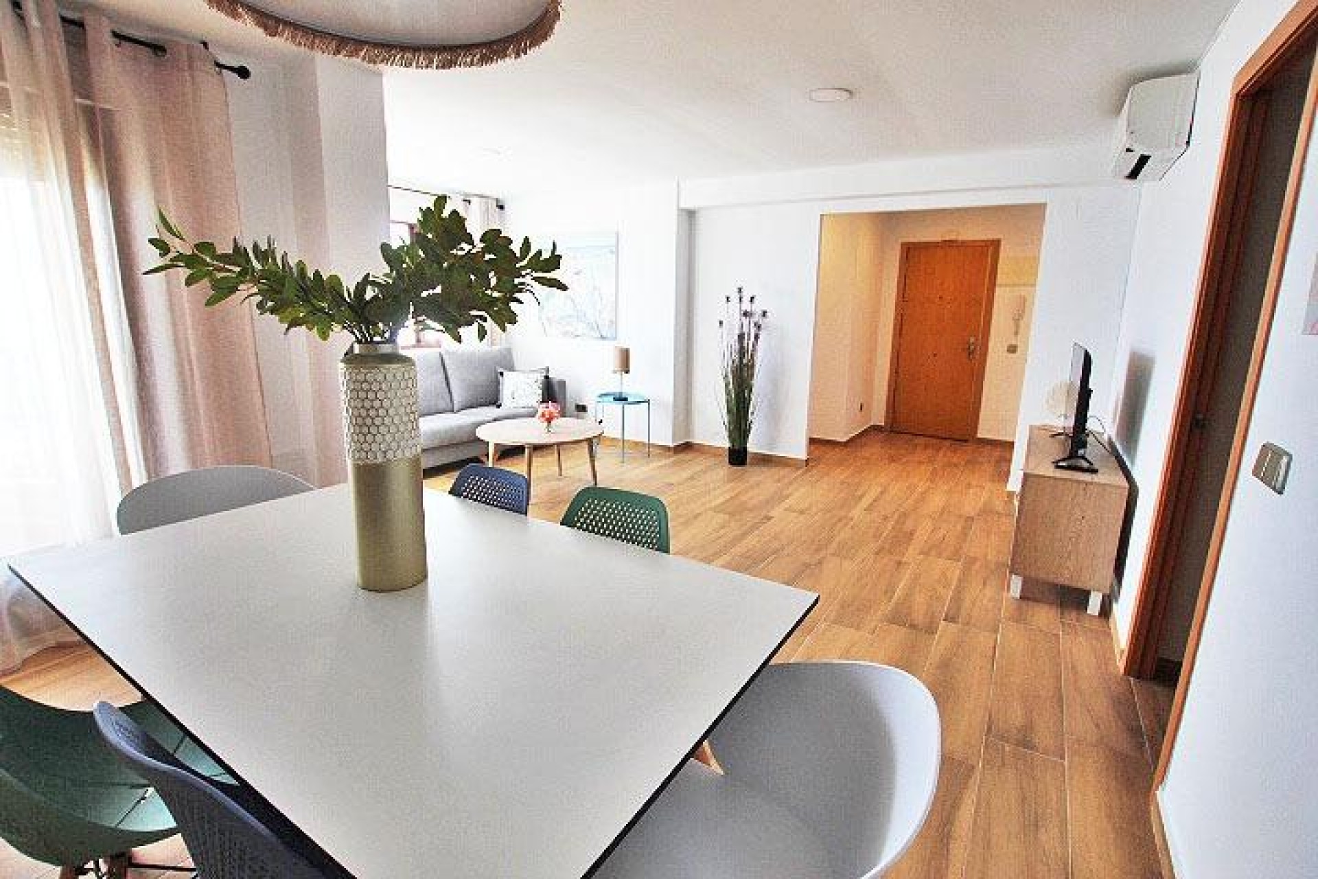 Brukt - Apartment -
Guardamar del Segura - Pueblo