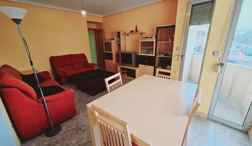 Brukt - Apartment -
Guardamar del Segura - Pueblo