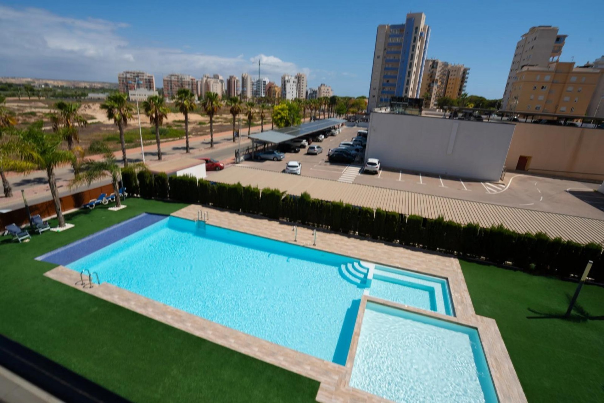 Brukt - Apartment -
Guardamar del Segura - Puerto Deportivo