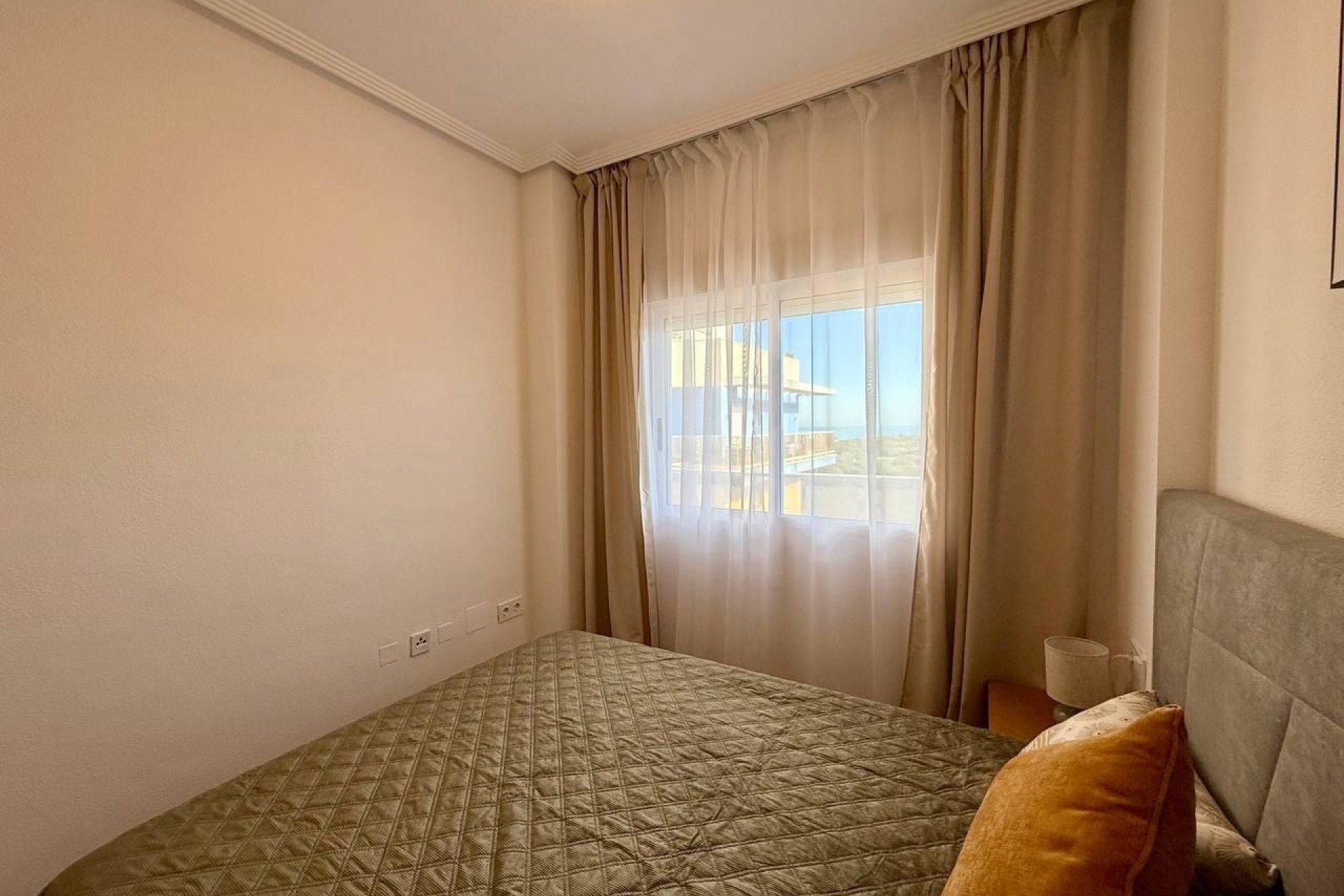 Brukt - Apartment -
Guardamar del Segura - Puerto