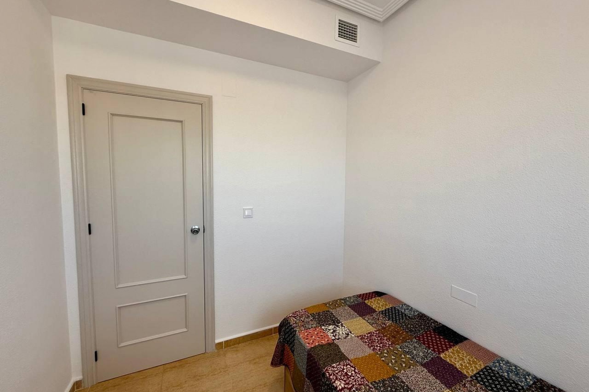 Brukt - Apartment -
Guardamar del Segura - Puerto