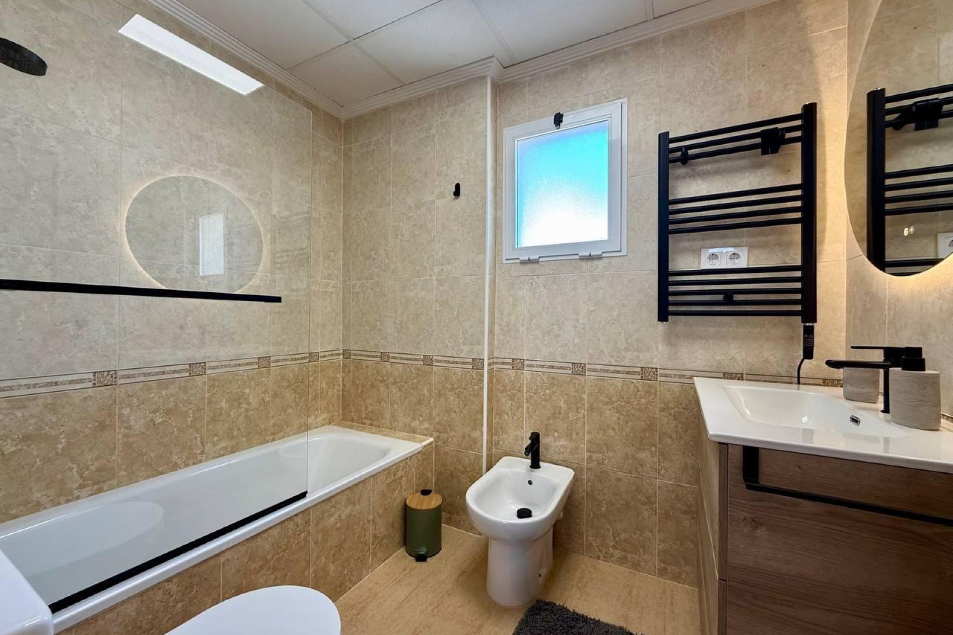 Brukt - Apartment -
Guardamar del Segura - Puerto
