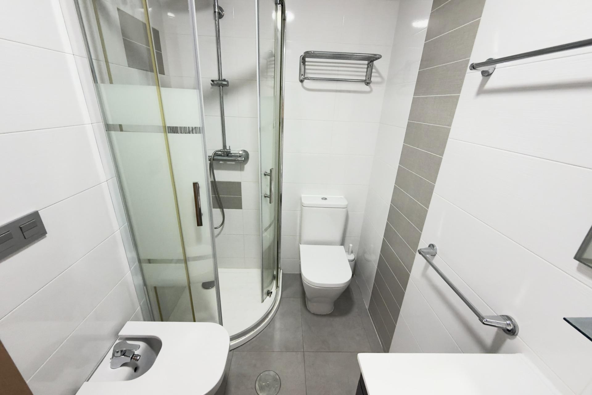 Brukt - Apartment -
Guardamar del Segura - Urbanizaciones