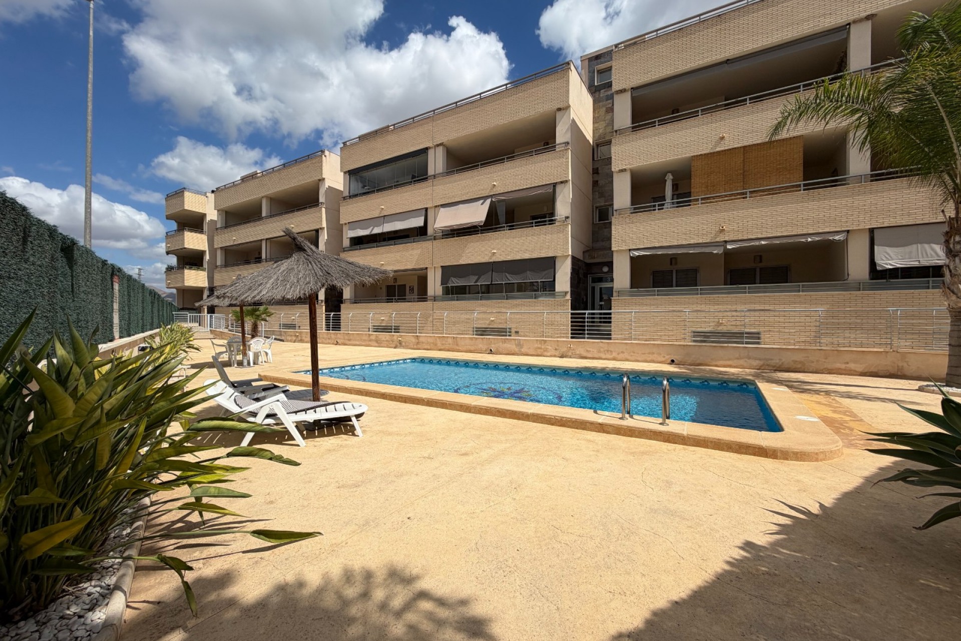 Brukt - Apartment -
Jacarilla - Inland