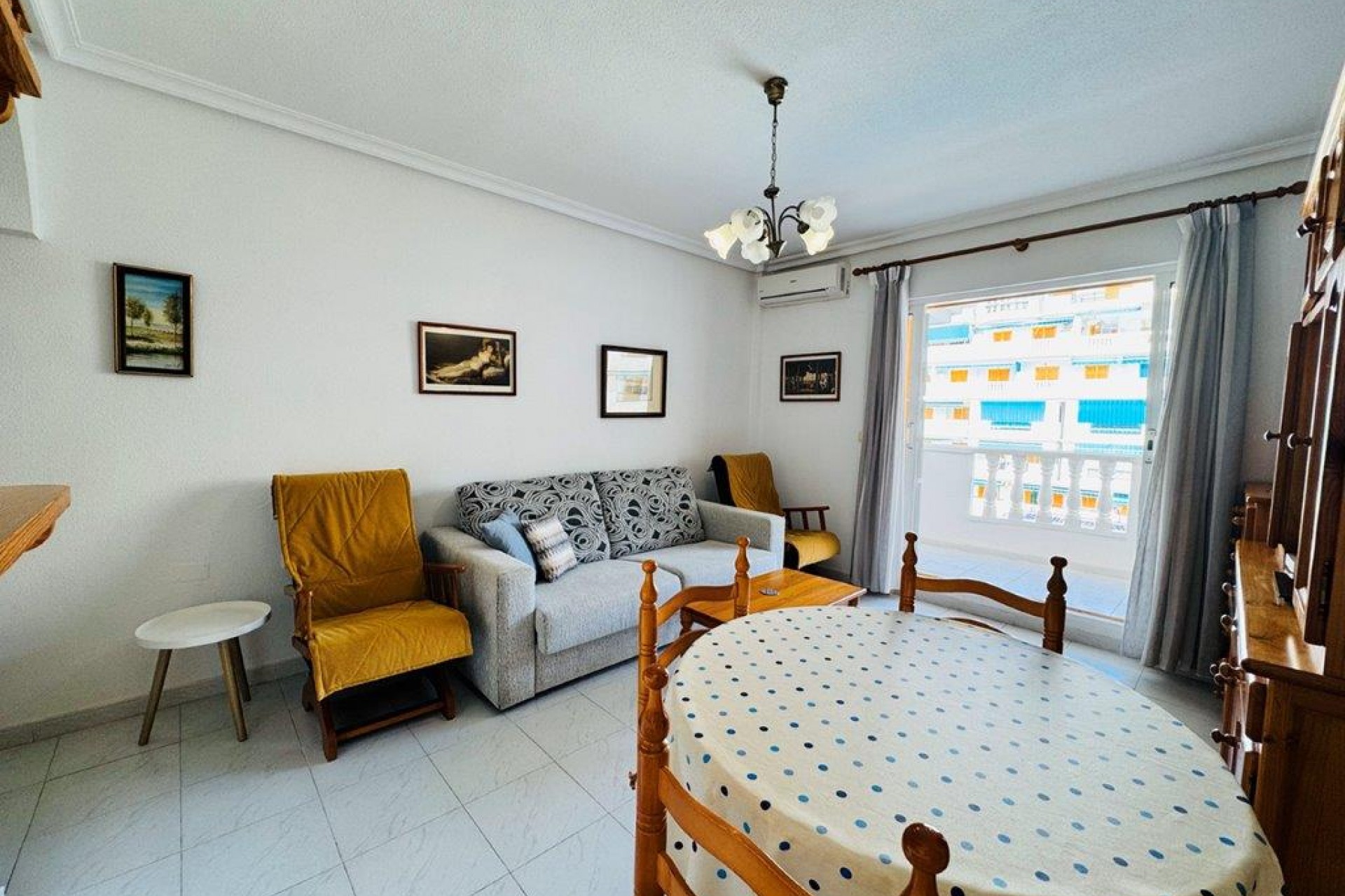 Brukt - Apartment -
La Mata - Costa Blanca