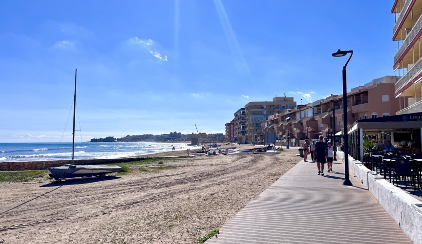 Brukt - Apartment -
La Mata - Costa Blanca