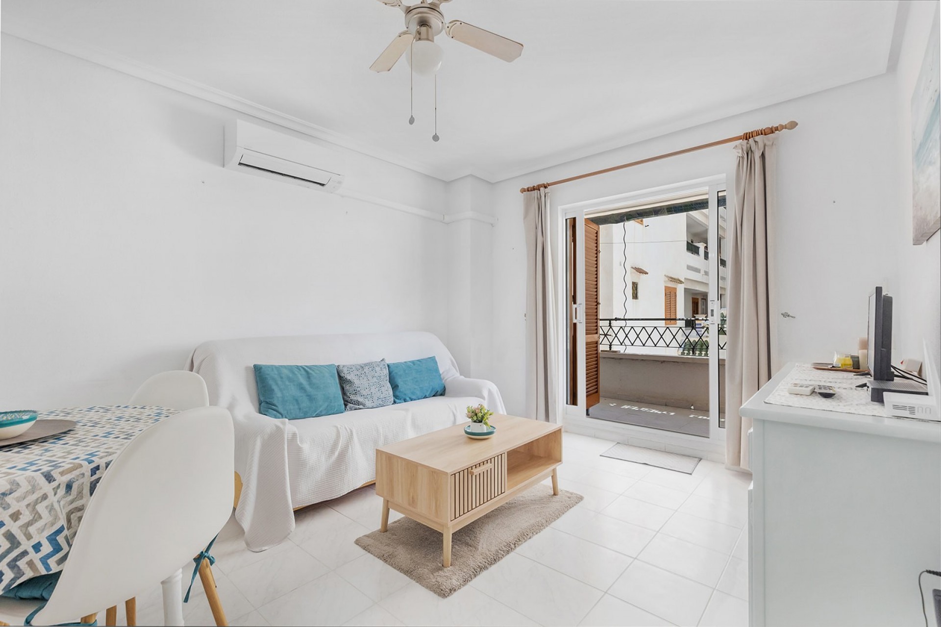Brukt - Apartment -
La Mata - Costa Blanca