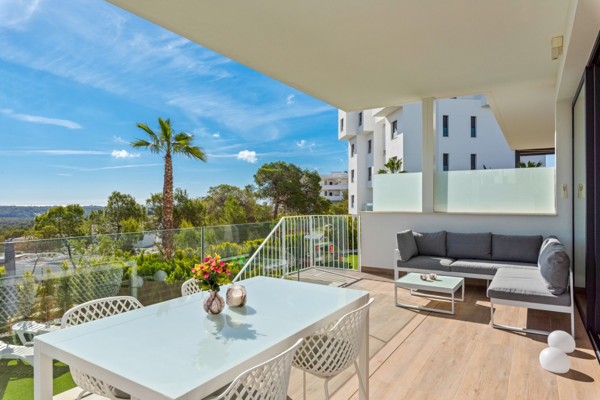 Brukt - Apartment -
Las Colinas Golf - Costa Blanca