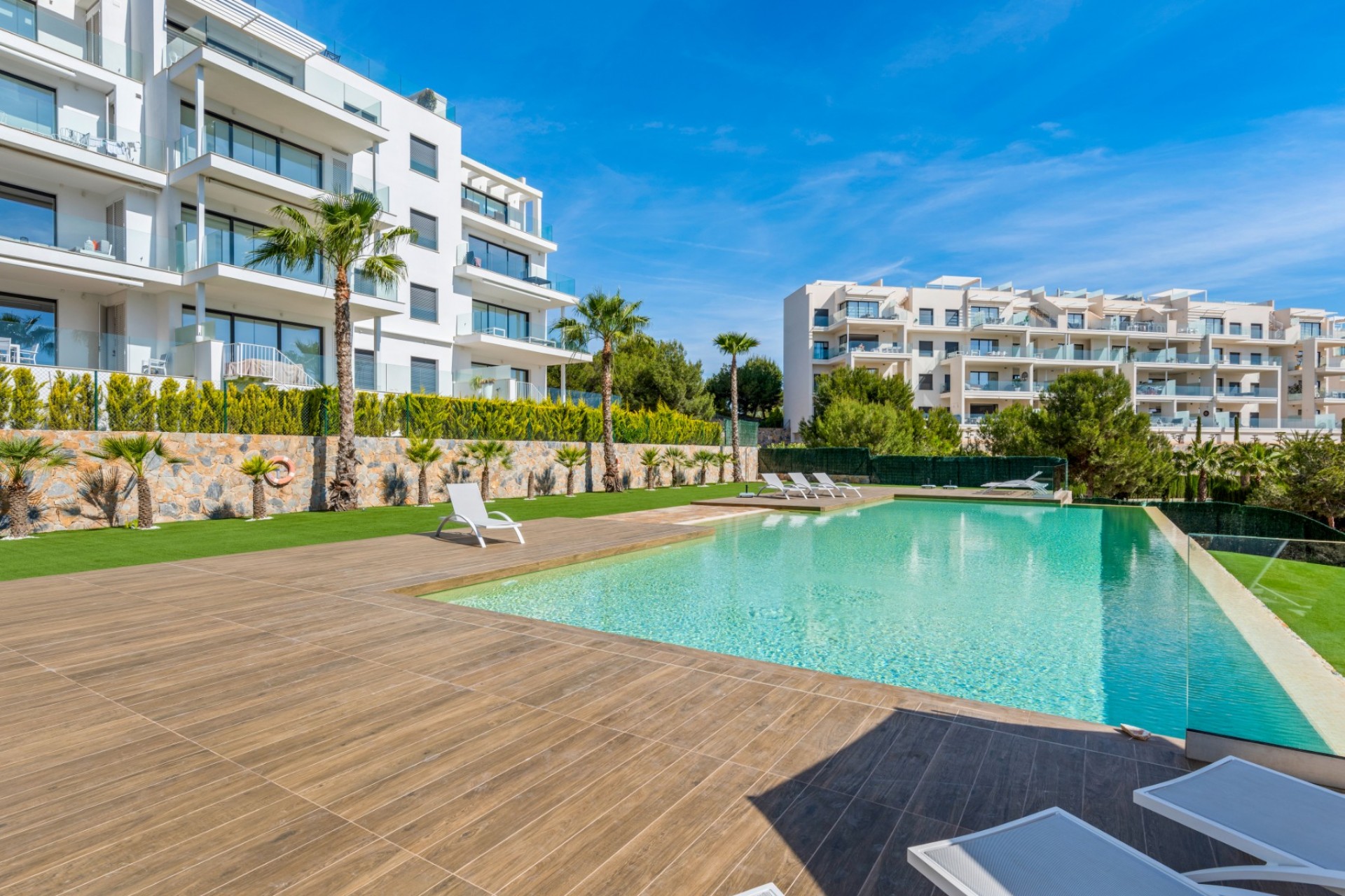 Brukt - Apartment -
Las Colinas Golf - Costa Blanca