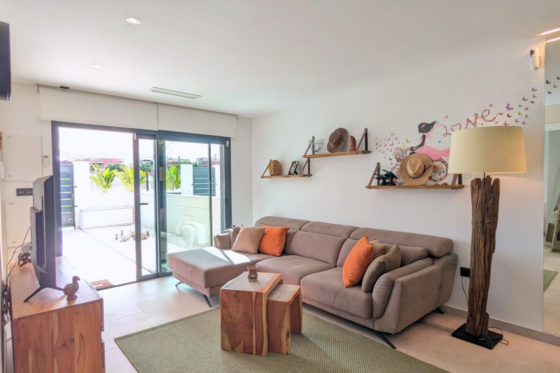 Brukt - Apartment -
Lo Crispin - Inland