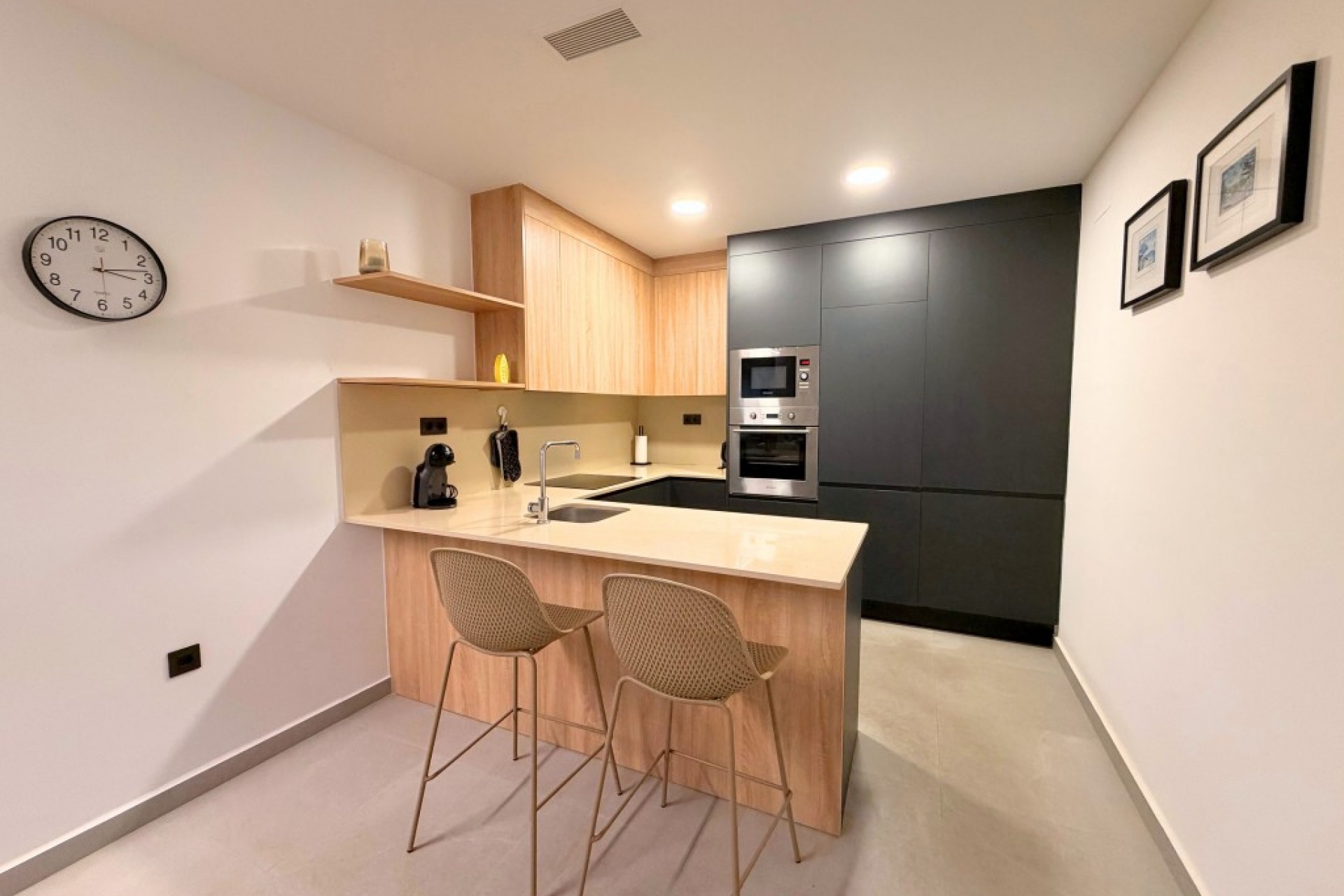 Brukt - Apartment -
Lo Crispin - Inland