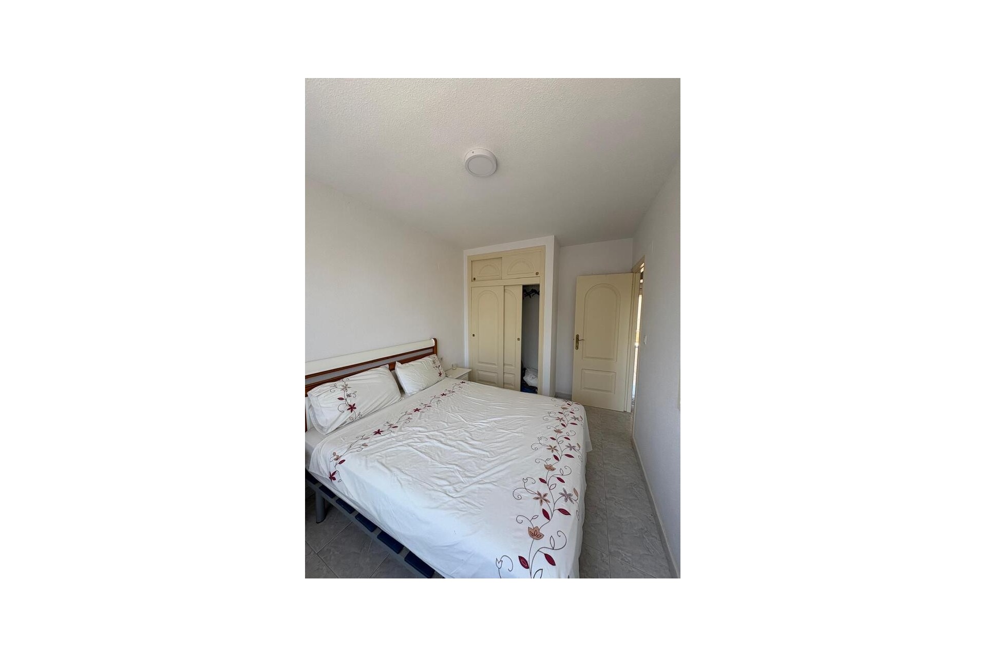 Brukt - Apartment -
Lo Pepin - Inland