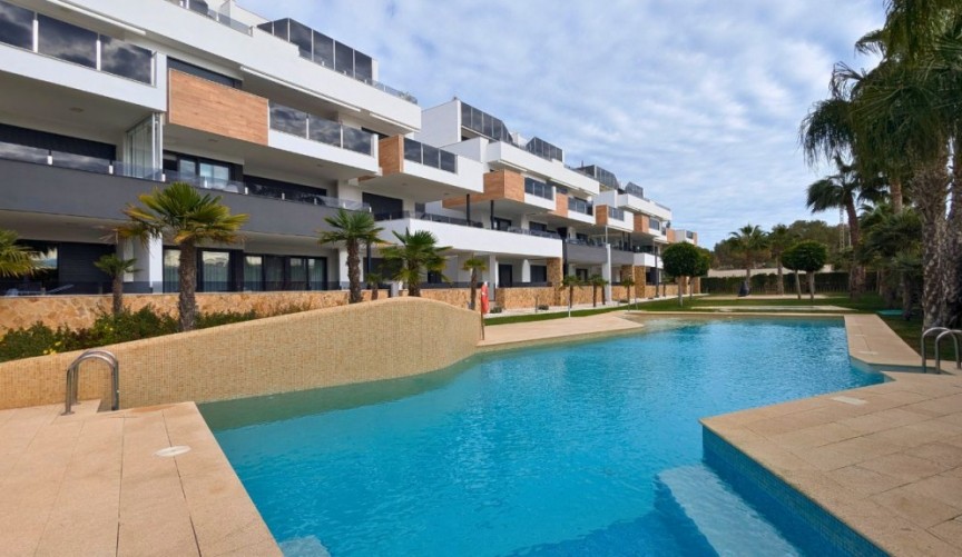 Brukt - Apartment -
Los Altos - Costa Blanca