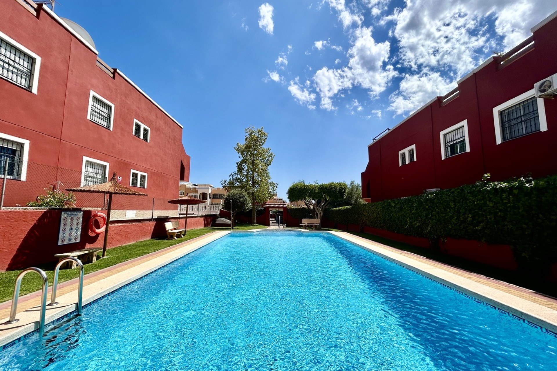 Brukt - Apartment -
Los Altos - Costa Blanca