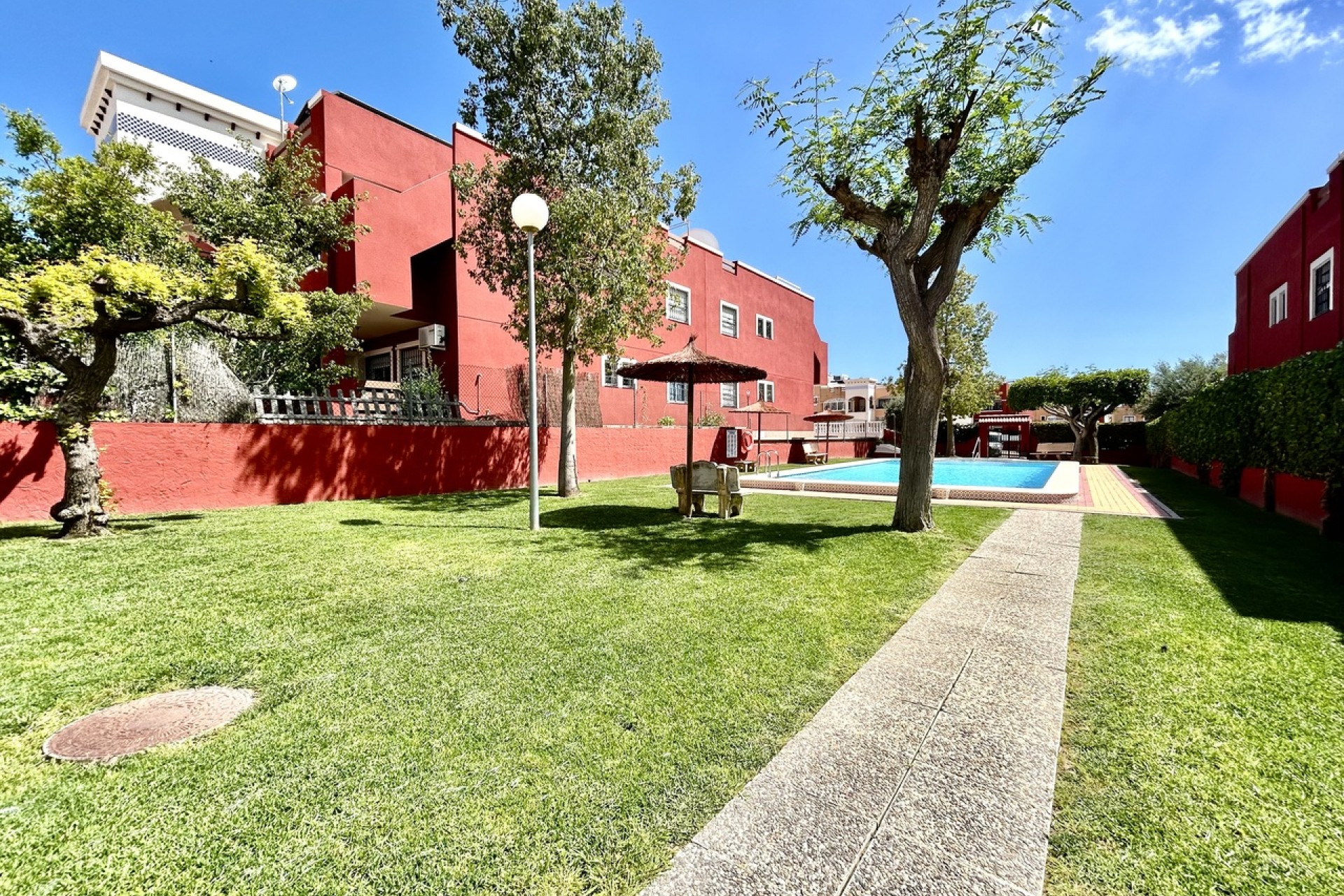 Brukt - Apartment -
Los Altos - Costa Blanca