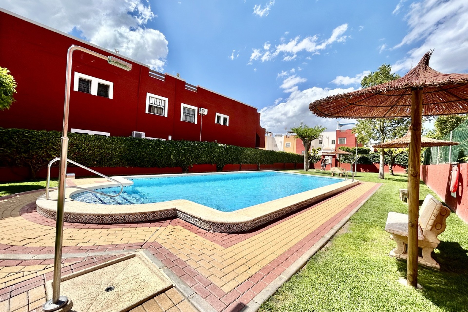 Brukt - Apartment -
Los Altos - Costa Blanca