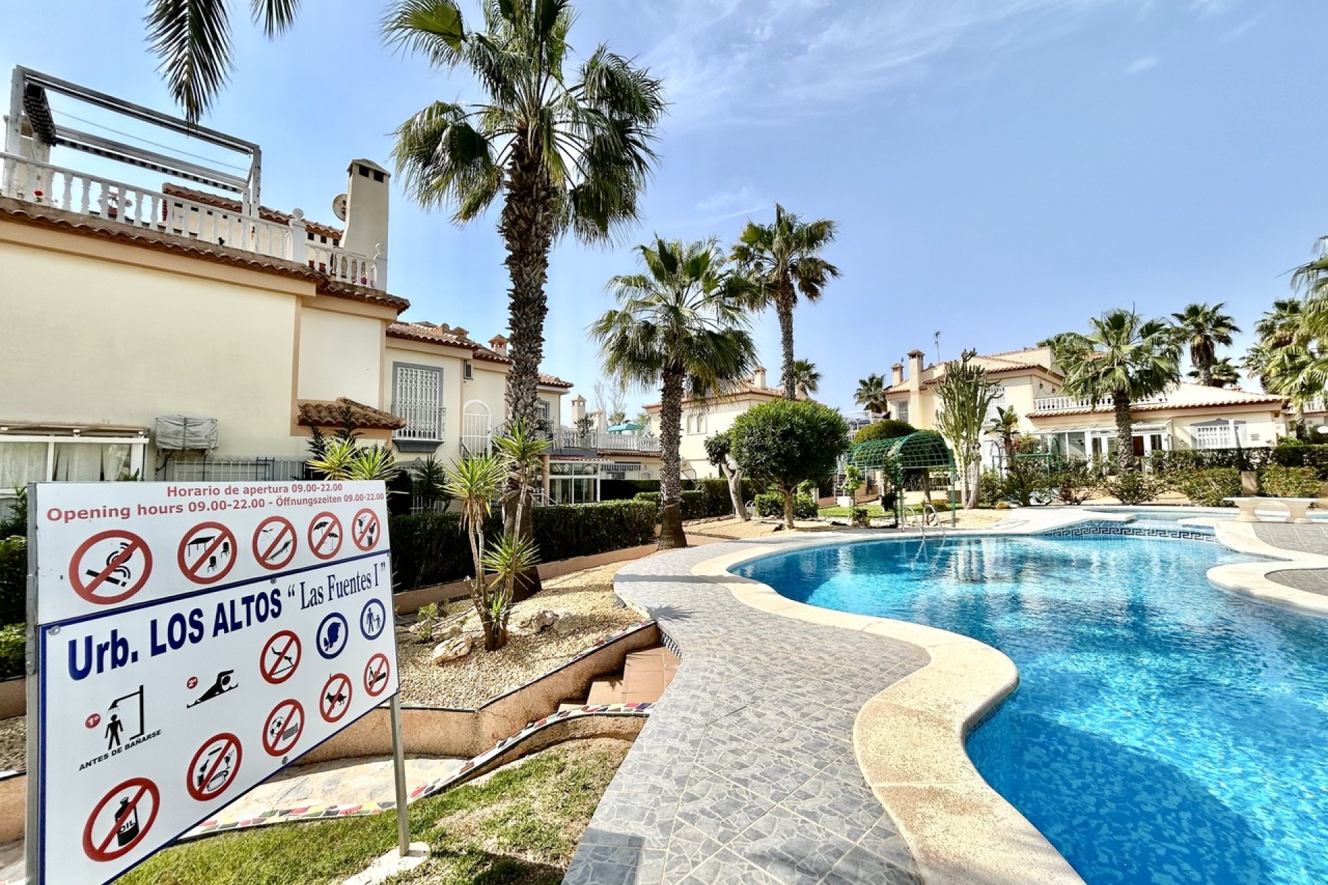 Brukt - Apartment -
Los Altos - Costa Blanca