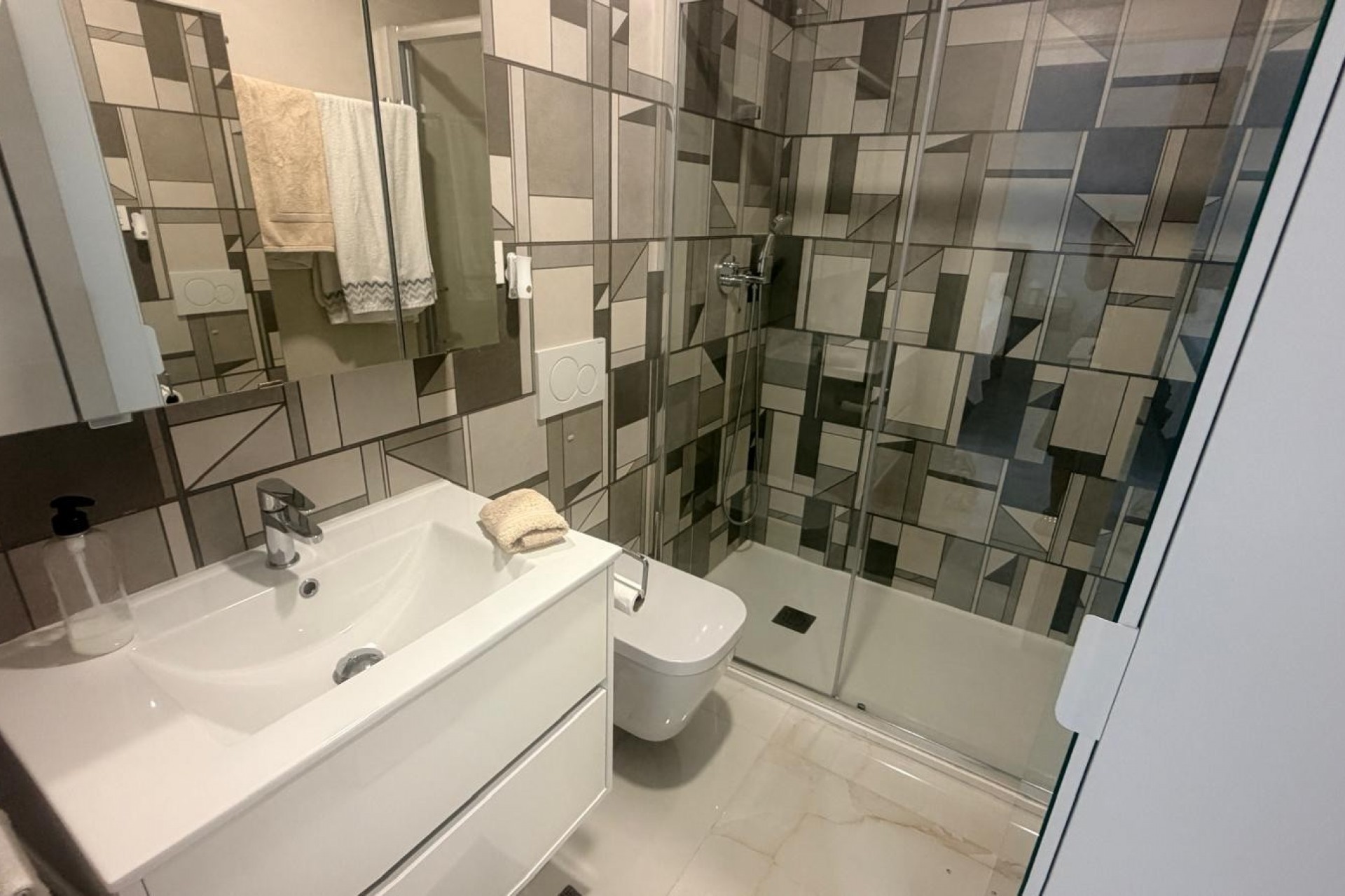 Brukt - Apartment -
Los Altos - Costa Blanca