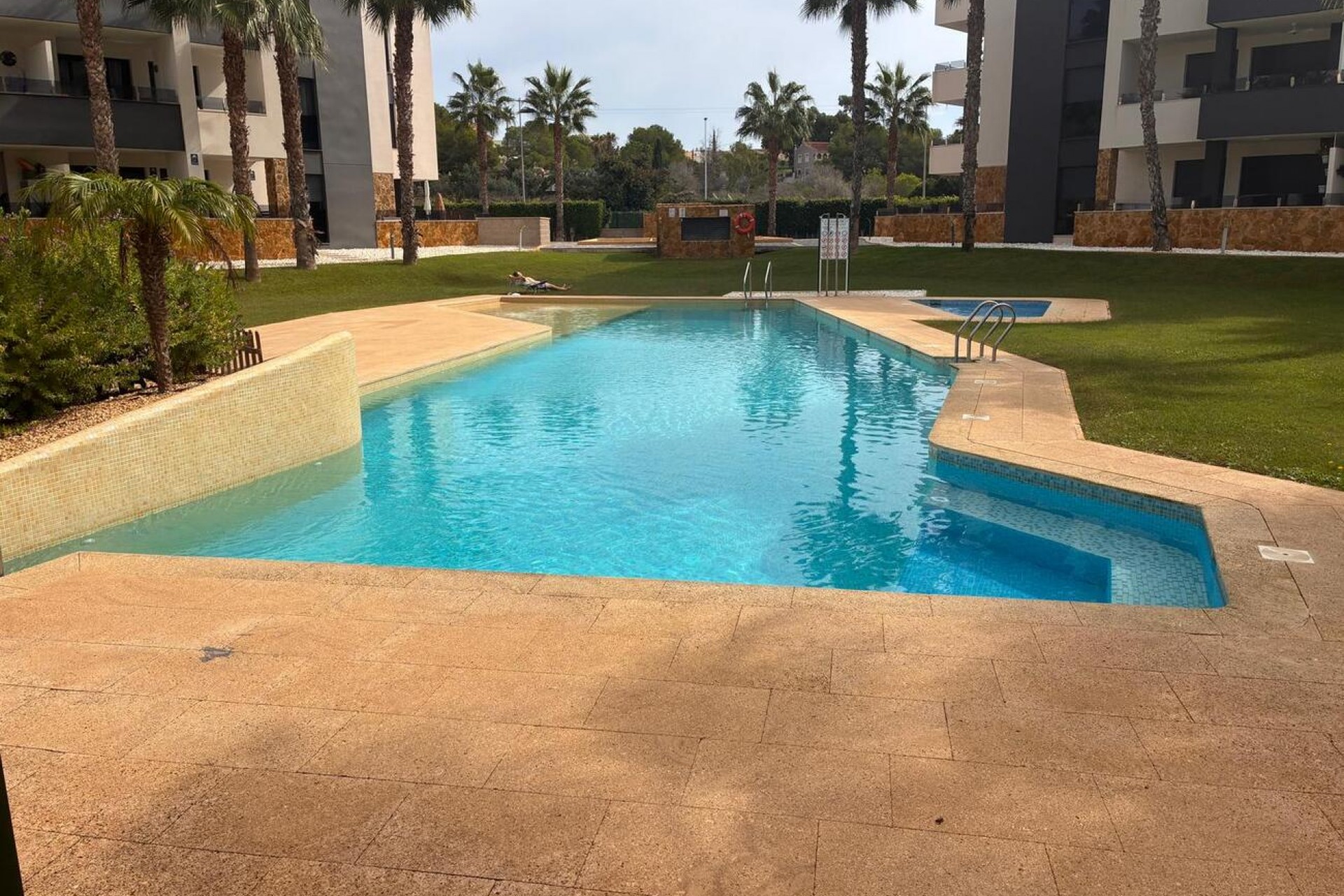 Brukt - Apartment -
Los Altos - Costa Blanca