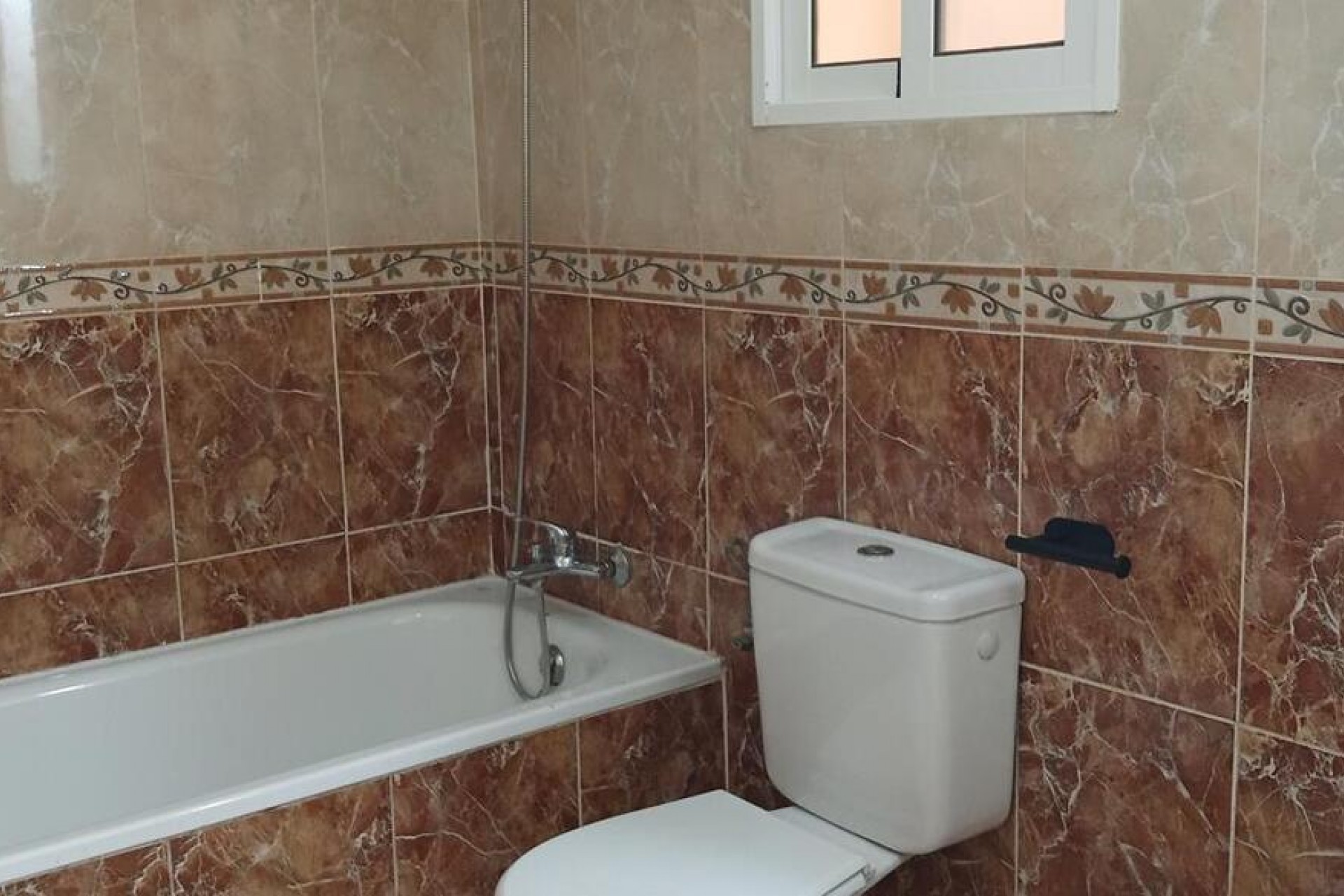 Brukt - Apartment -
Los Montesinos - PUEBLO CENTRO
