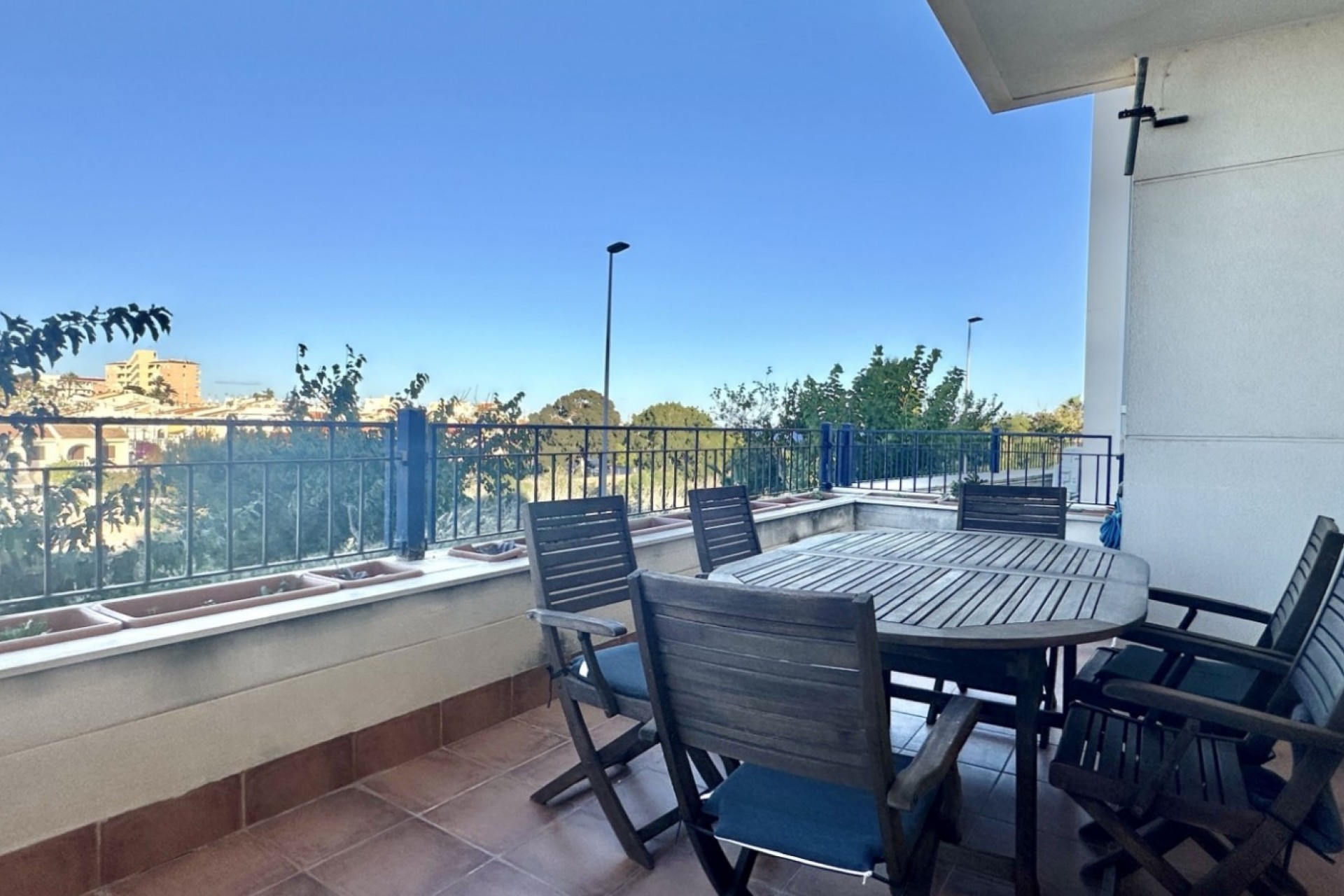 Brukt - Apartment -
Mil Palmeras - Costa Blanca