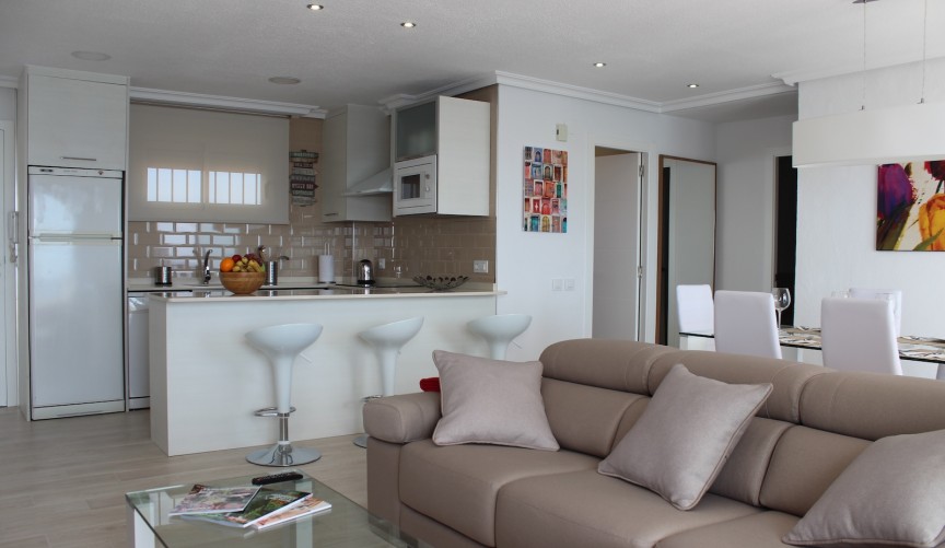 Brukt - Apartment -
Mil Palmeras - Costa Blanca