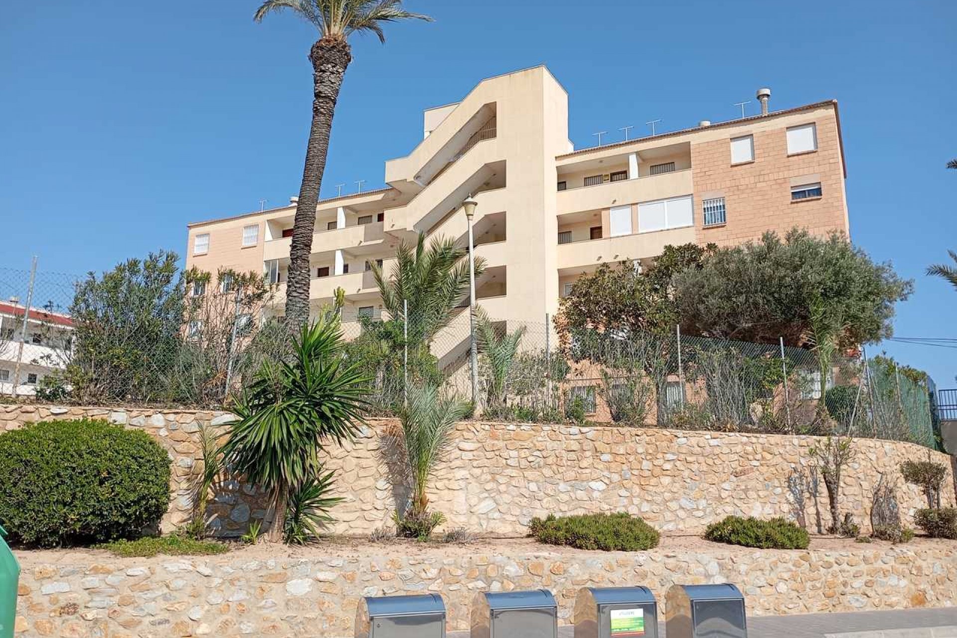 Brukt - Apartment -
Mil Palmeras - Costa Blanca