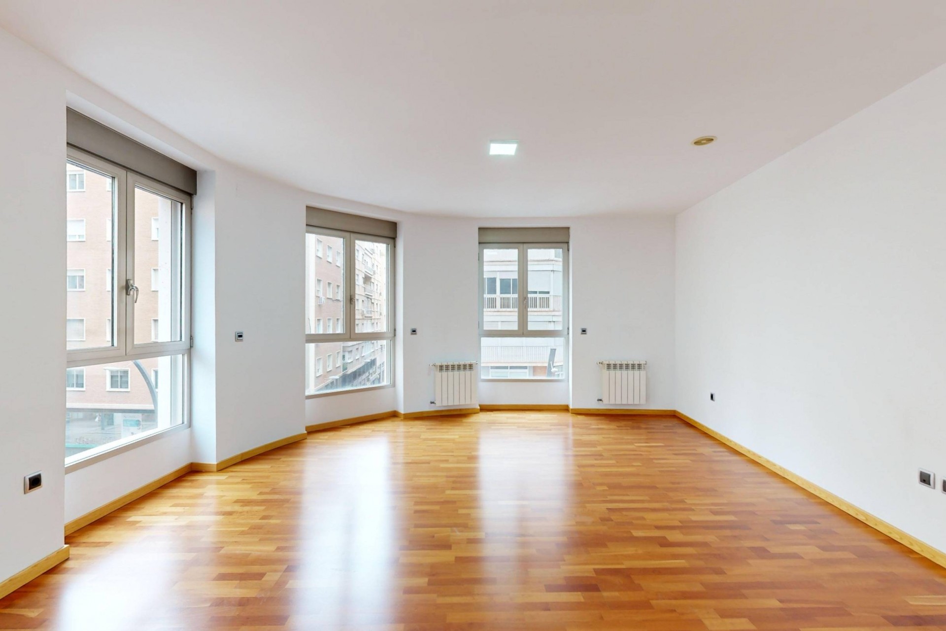 Brukt - Apartment -
Murcia - Gran Via