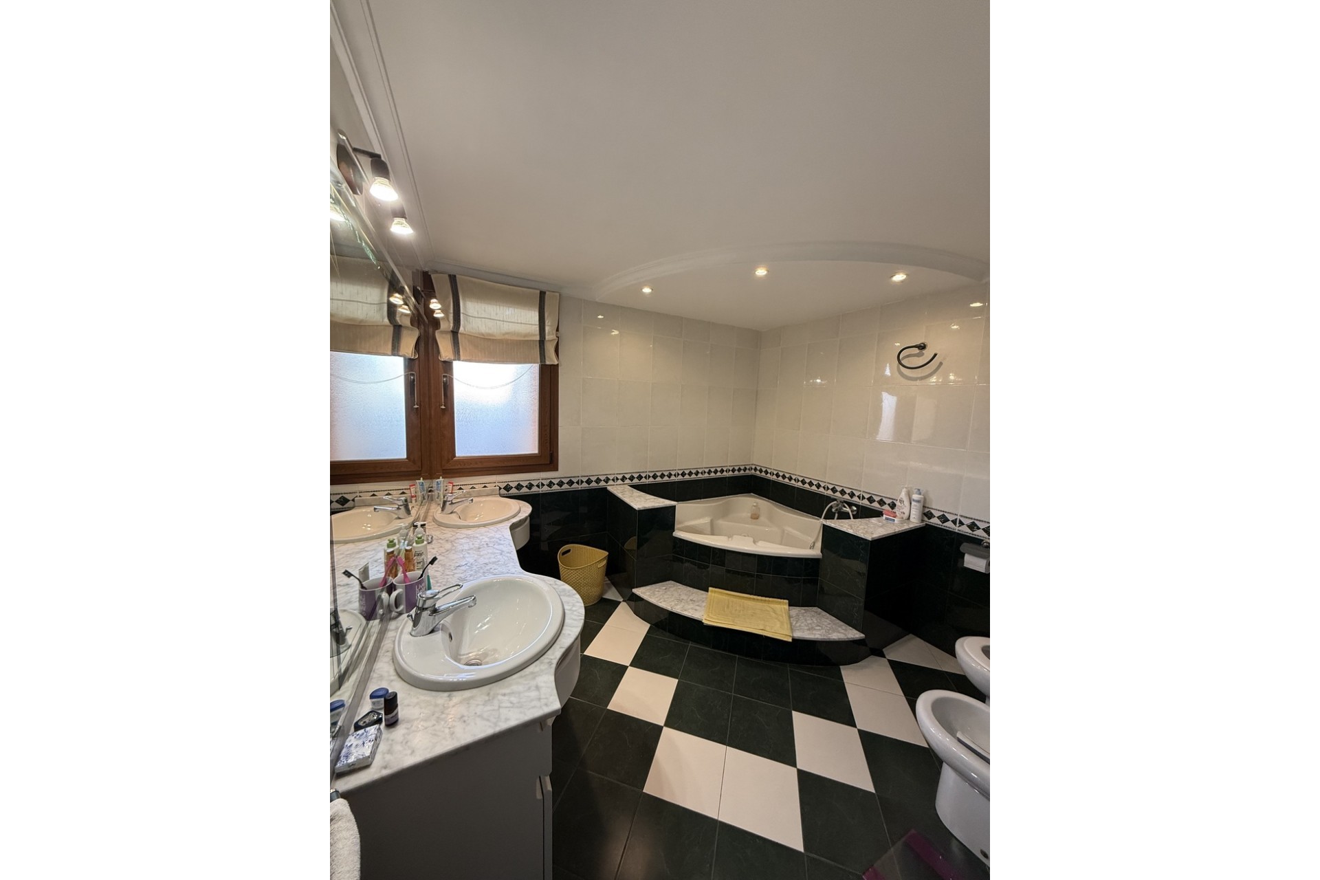 Brukt - Apartment -
Onil - Costa Blanca