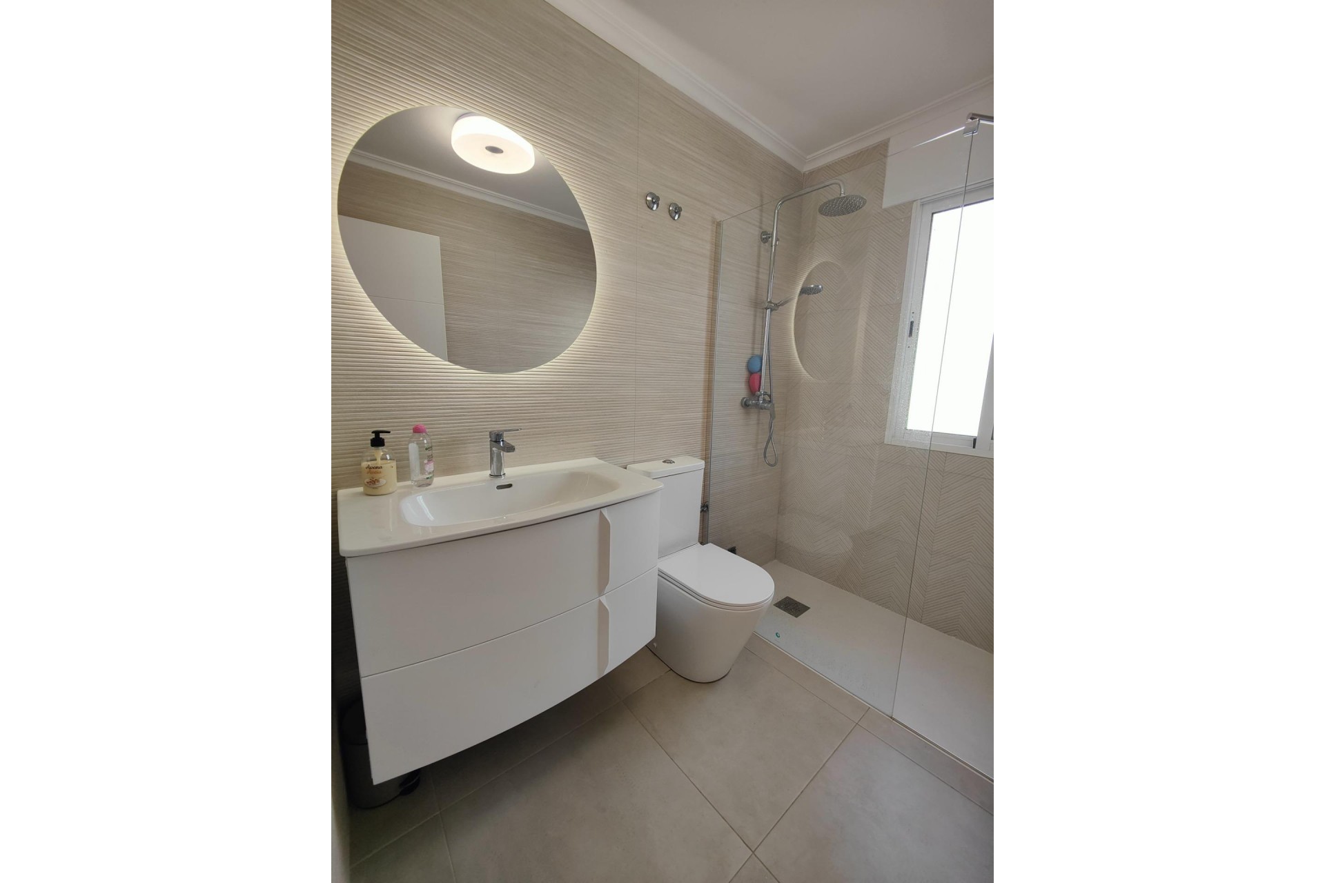 Brukt - Apartment -
Orihuela Costa - Campoamor