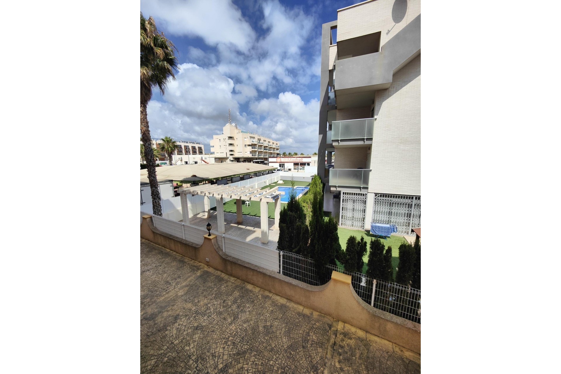 Brukt - Apartment -
Orihuela Costa - Campoamor