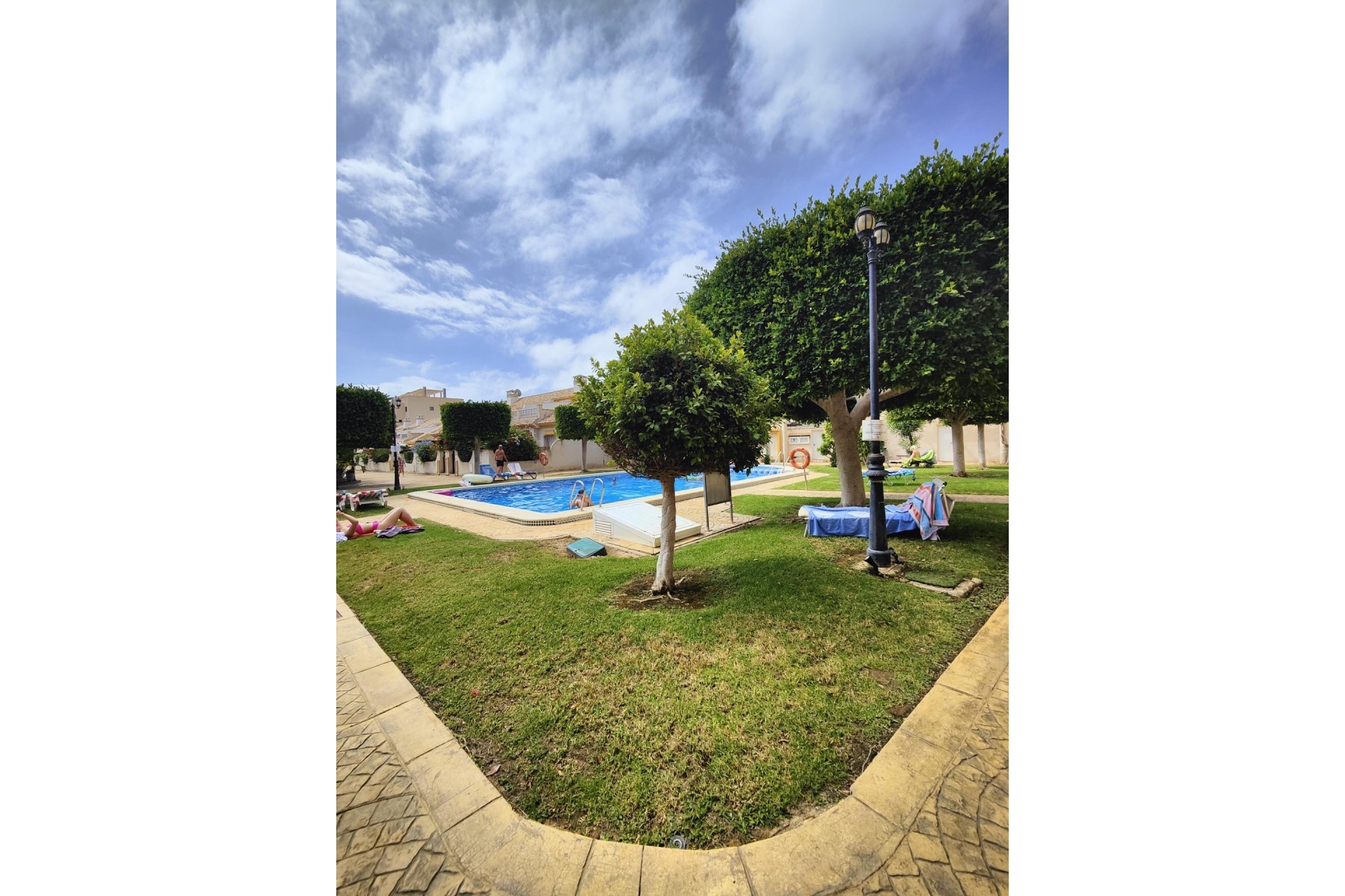 Brukt - Apartment -
Orihuela Costa - Campoamor