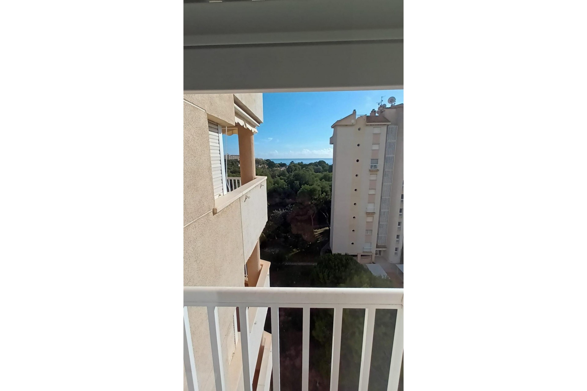 Brukt - Apartment -
Orihuela Costa - Campoamor