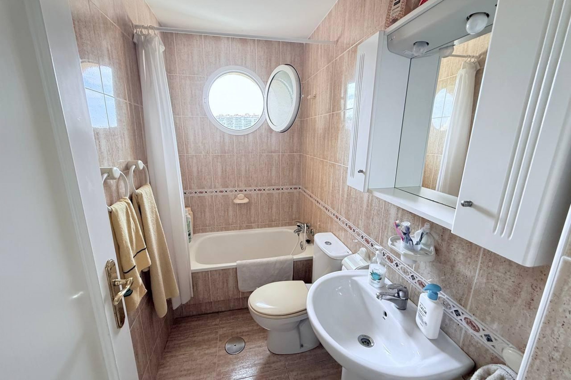 Brukt - Apartment -
Orihuela Costa - Campoamor