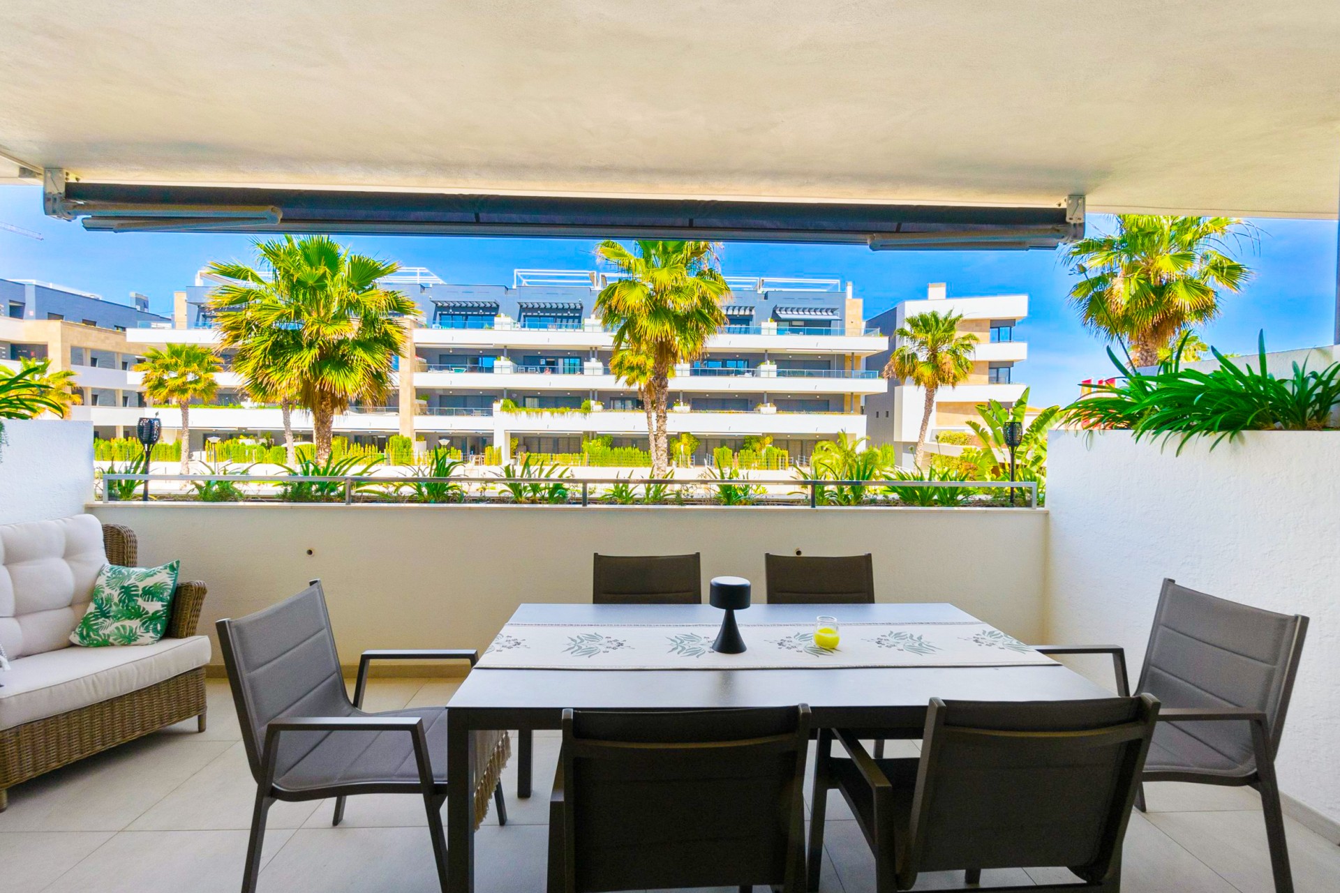 Brukt - Apartment -
Orihuela Costa - Costa Blanca