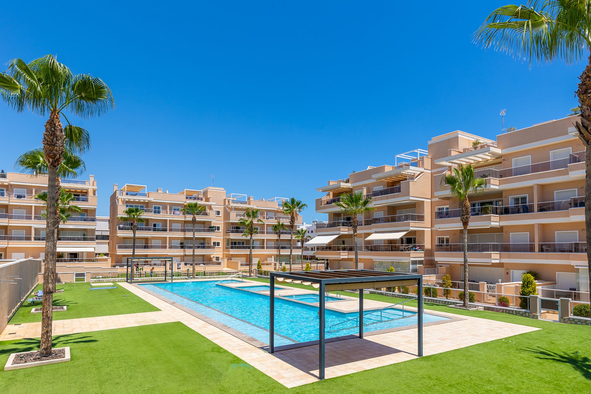 Brukt - Apartment -
Orihuela Costa - Costa Blanca