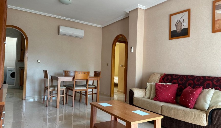 Brukt - Apartment -
Orihuela Costa - Costa Blanca