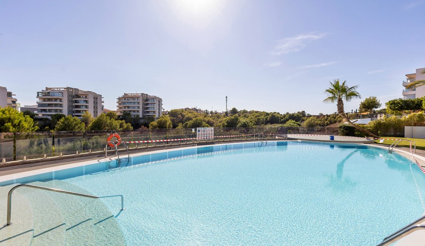 Brukt - Apartment -
Orihuela Costa - Costa Blanca