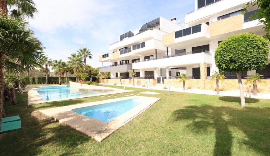 Brukt - Apartment -
Orihuela Costa - Costa Blanca