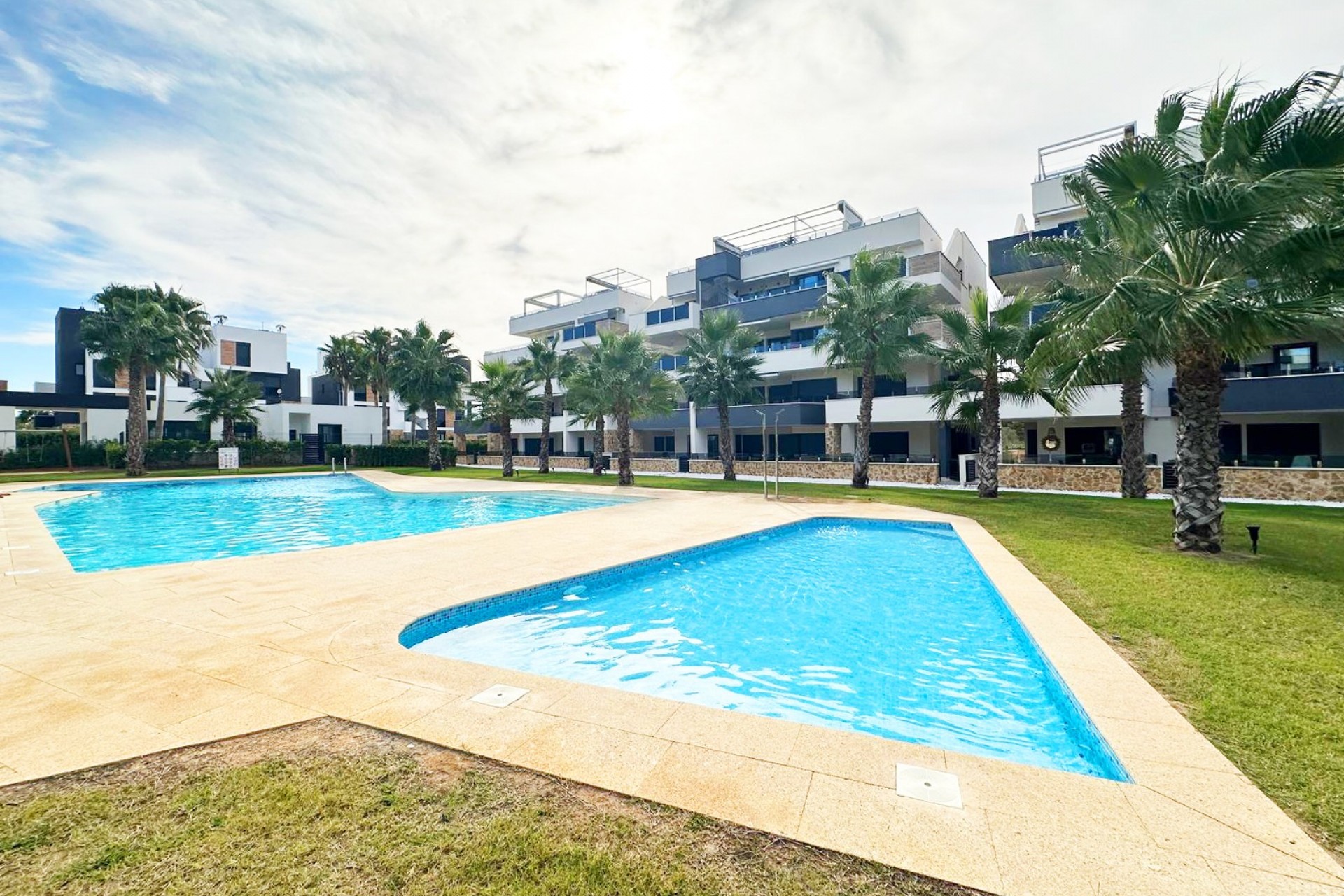 Brukt - Apartment -
Orihuela Costa - Costa Blanca