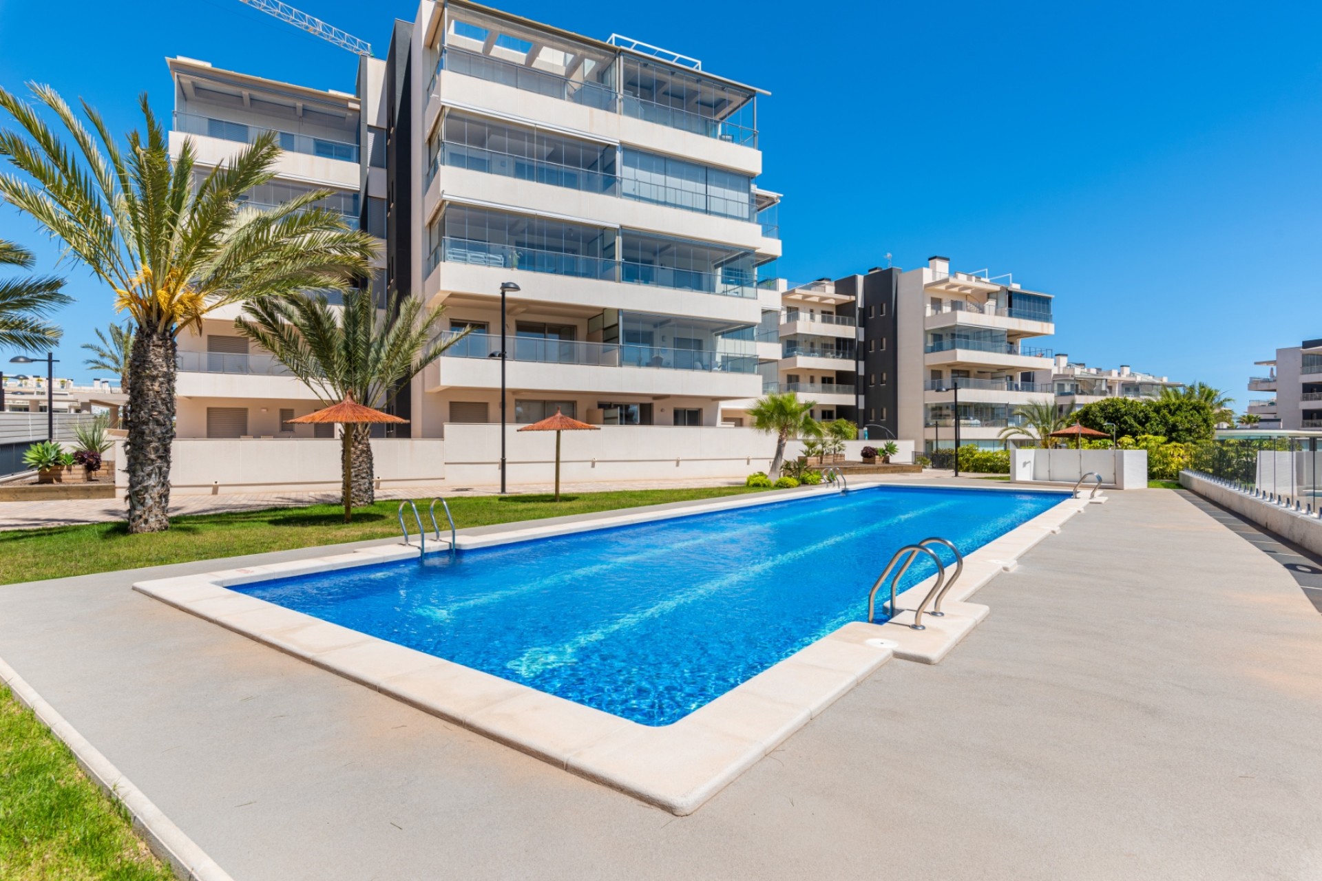 Brukt - Apartment -
Orihuela Costa - Costa Blanca