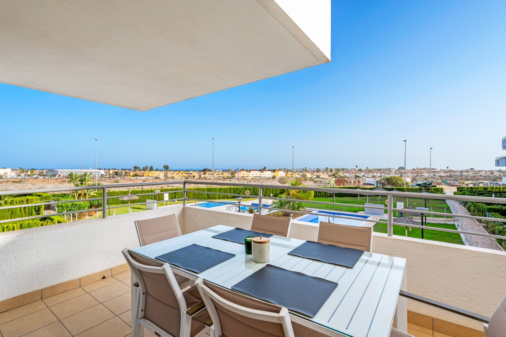 Brukt - Apartment -
Orihuela Costa - Costa Blanca