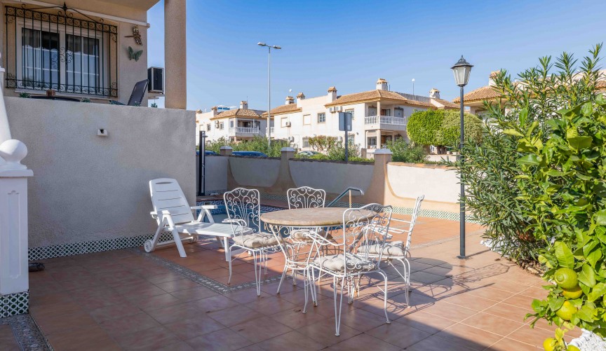 Brukt - Apartment -
Orihuela Costa - Costa Blanca