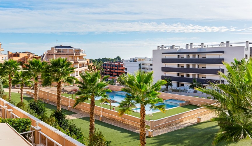 Brukt - Apartment -
Orihuela Costa - Costa Blanca